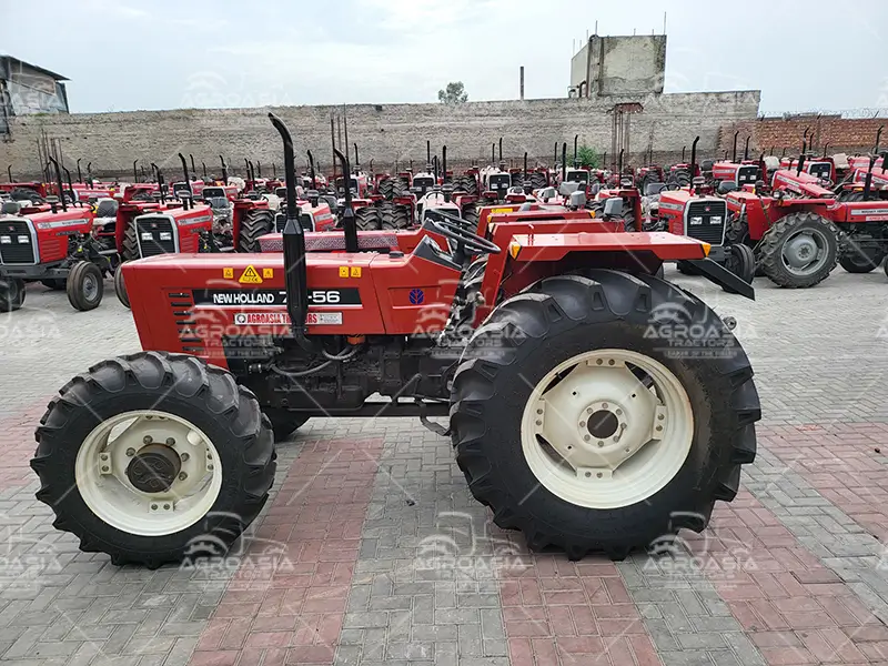 NH 7056 2WD VS NH 7056 4WD for sale 2